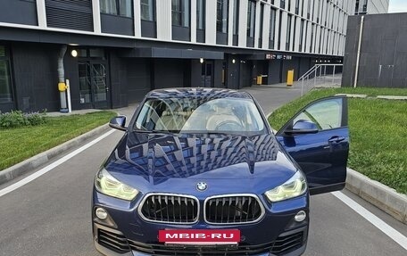 BMW X2, 2018 год, 2 950 000 рублей, 2 фотография