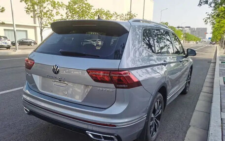 Volkswagen Tiguan II, 2022 год, 2 686 810 рублей, 4 фотография