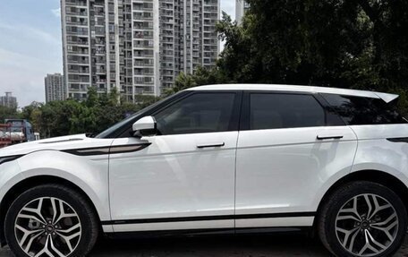 Land Rover Range Rover Evoque II, 2021 год, 2 750 000 рублей, 4 фотография