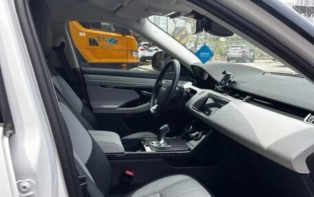 Land Rover Range Rover Evoque II, 2021 год, 2 750 000 рублей, 10 фотография