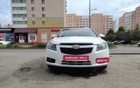 Chevrolet Cruze II, 2012 год, 920 000 рублей, 3 фотография