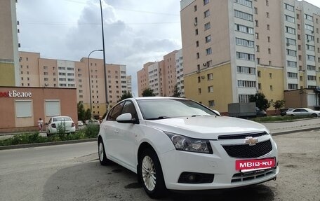 Chevrolet Cruze II, 2012 год, 920 000 рублей, 2 фотография