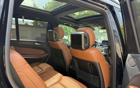Mercedes-Benz GLS, 2017 год, 4 100 000 рублей, 16 фотография
