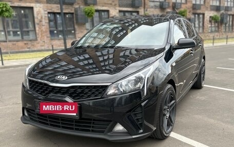 KIA Rio IV, 2021 год, 1 680 000 рублей, 8 фотография