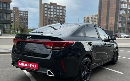 KIA Rio IV, 2021 год, 1 680 000 рублей, 10 фотография