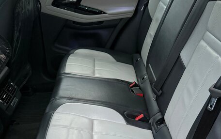 Land Rover Range Rover Evoque II, 2019 год, 4 800 000 рублей, 6 фотография