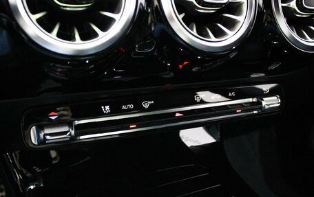 Mercedes-Benz CLA, 2021 год, 3 799 000 рублей, 28 фотография