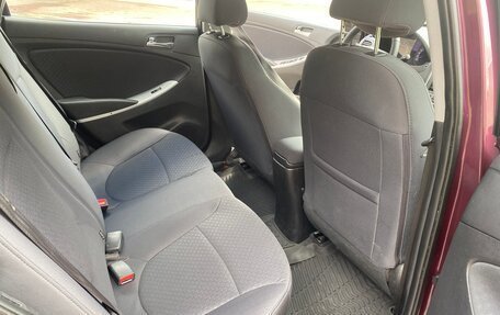 Hyundai Solaris II рестайлинг, 2013 год, 675 000 рублей, 7 фотография