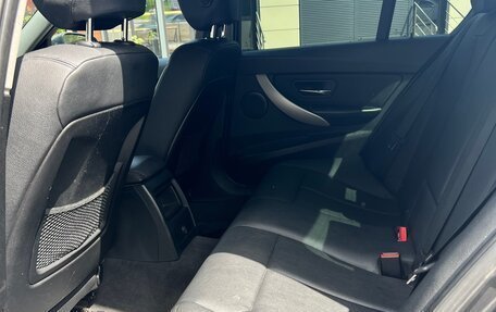 BMW 3 серия, 2014 год, 1 350 000 рублей, 14 фотография