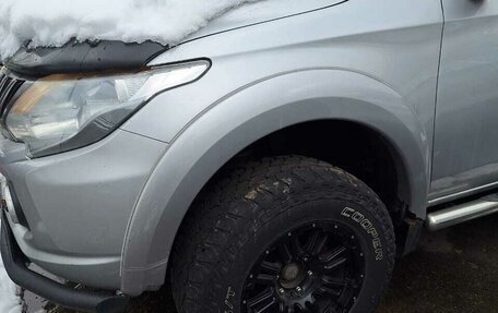 Mitsubishi L200 IV рестайлинг, 2017 год, 1 800 000 рублей, 13 фотография