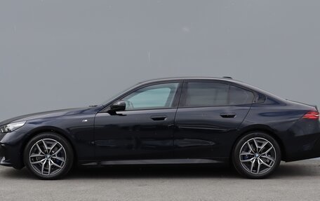 BMW 5 серия, 2023 год, 7 990 000 рублей, 10 фотография