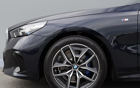 BMW 5 серия, 2023 год, 7 990 000 рублей, 11 фотография