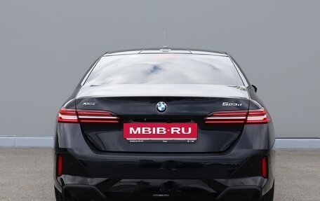 BMW 5 серия, 2023 год, 7 990 000 рублей, 5 фотография