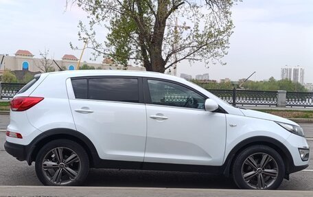 KIA Sportage III, 2015 год, 1 340 000 рублей, 2 фотография
