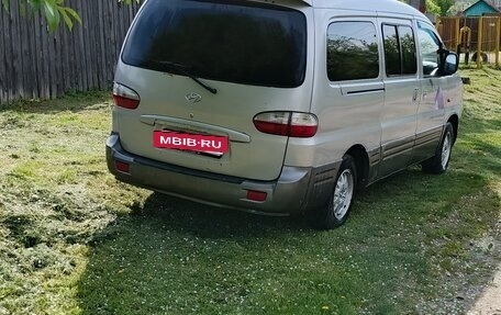 Hyundai Starex I рестайлинг, 2005 год, 580 000 рублей, 3 фотография
