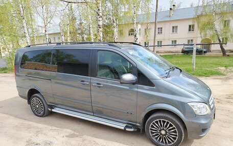Mercedes-Benz Viano, 2011 год, 1 880 000 рублей, 4 фотография