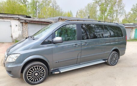 Mercedes-Benz Viano, 2011 год, 1 880 000 рублей, 2 фотография