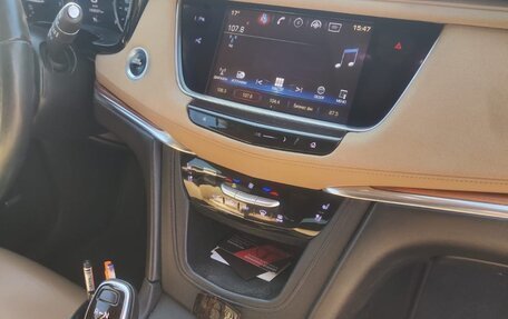 Cadillac XT5 I рестайлинг, 2017 год, 2 600 000 рублей, 2 фотография