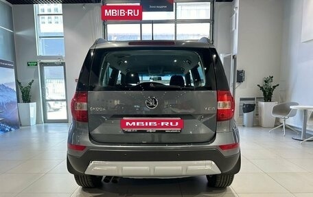 Skoda Yeti I рестайлинг, 2015 год, 1 100 000 рублей, 5 фотография