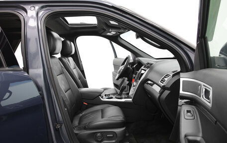 Ford Explorer VI, 2013 год, 1 720 000 рублей, 17 фотография