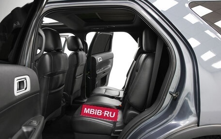 Ford Explorer VI, 2013 год, 1 720 000 рублей, 21 фотография