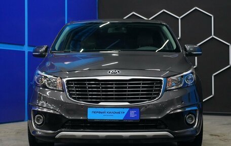 KIA Carnival III, 2018 год, 2 500 000 рублей, 4 фотография