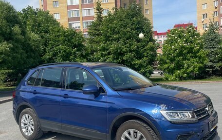 Volkswagen Tiguan II, 2020 год, 2 190 000 рублей, 4 фотография