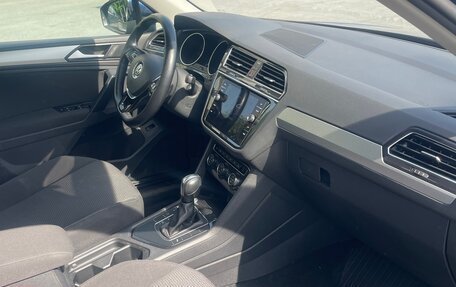 Volkswagen Tiguan II, 2020 год, 2 190 000 рублей, 7 фотография
