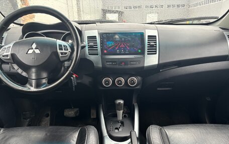 Mitsubishi Outlander III рестайлинг 3, 2008 год, 1 130 000 рублей, 9 фотография
