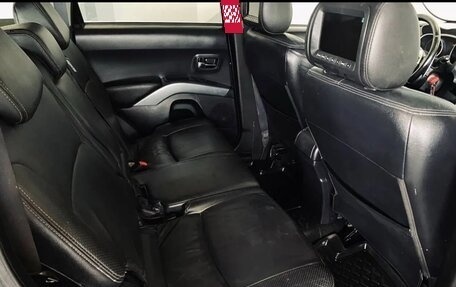Mitsubishi Outlander III рестайлинг 3, 2008 год, 1 130 000 рублей, 12 фотография