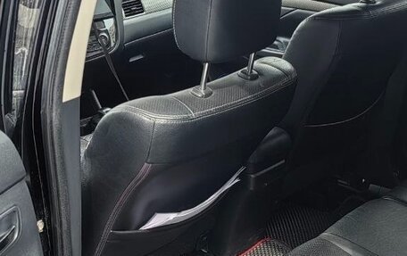 Mitsubishi Outlander III рестайлинг 3, 2013 год, 1 150 000 рублей, 5 фотография