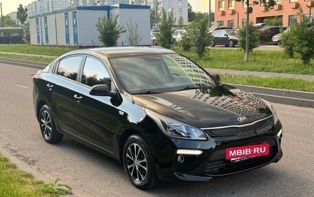 KIA Rio IV, 2018 год, 1 495 000 рублей, 3 фотография