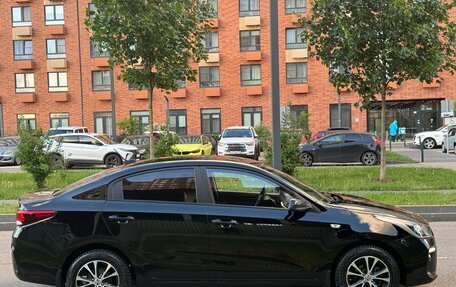 KIA Rio IV, 2018 год, 1 495 000 рублей, 12 фотография