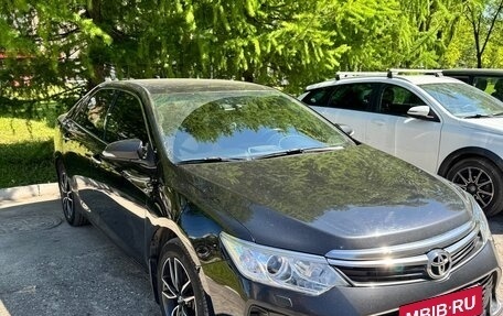 Toyota Camry, 2017 год, 2 100 000 рублей, 9 фотография