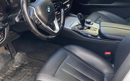 BMW 5 серия, 2018 год, 1 802 000 рублей, 11 фотография