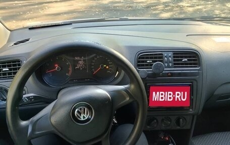 Volkswagen Polo VI (EU Market), 2018 год, 700 000 рублей, 1 фотография