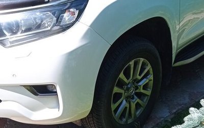 Toyota Land Cruiser Prado 150 рестайлинг 2, 2018 год, 4 000 000 рублей, 1 фотография