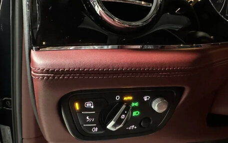 Bentley Bentayga I, 2022 год, 19 300 000 рублей, 10 фотография