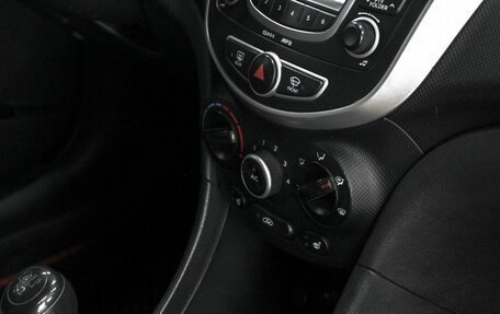 Hyundai Solaris II рестайлинг, 2011 год, 814 990 рублей, 6 фотография