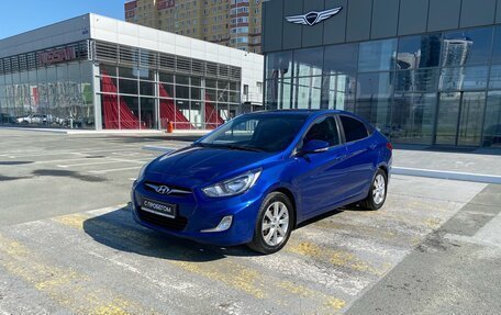 Hyundai Solaris II рестайлинг, 2012 год, 785 000 рублей, 2 фотография