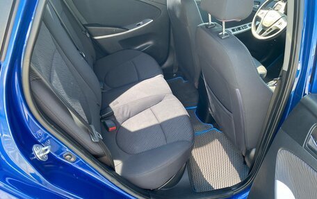 Hyundai Solaris II рестайлинг, 2012 год, 785 000 рублей, 14 фотография