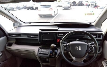 Honda Stepwgn IV, 2015 год, 1 100 000 рублей, 16 фотография