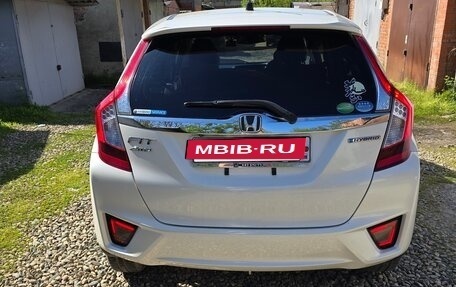 Honda Fit III, 2016 год, 1 400 000 рублей, 3 фотография