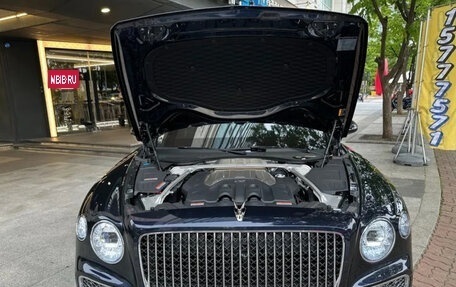 Bentley Flying Spur, 2022 год, 18 990 000 рублей, 3 фотография