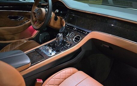 Bentley Continental GT III, 2022 год, 18 500 000 рублей, 8 фотография
