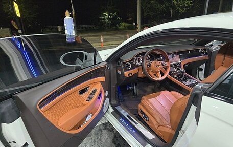 Bentley Continental GT III, 2022 год, 18 500 000 рублей, 5 фотография