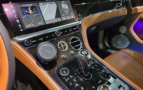 Bentley Continental GT III, 2022 год, 18 500 000 рублей, 7 фотография
