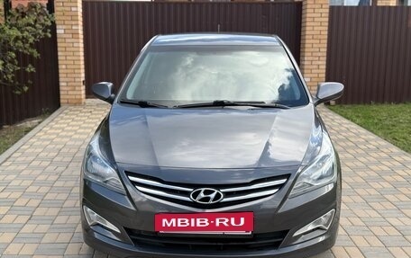 Hyundai Solaris II рестайлинг, 2015 год, 725 000 рублей, 10 фотография