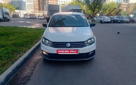Volkswagen Polo VI (EU Market), 2018 год, 700 000 рублей, 2 фотография
