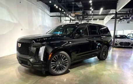 Cadillac Escalade V, 2025 год, 16 000 000 рублей, 2 фотография